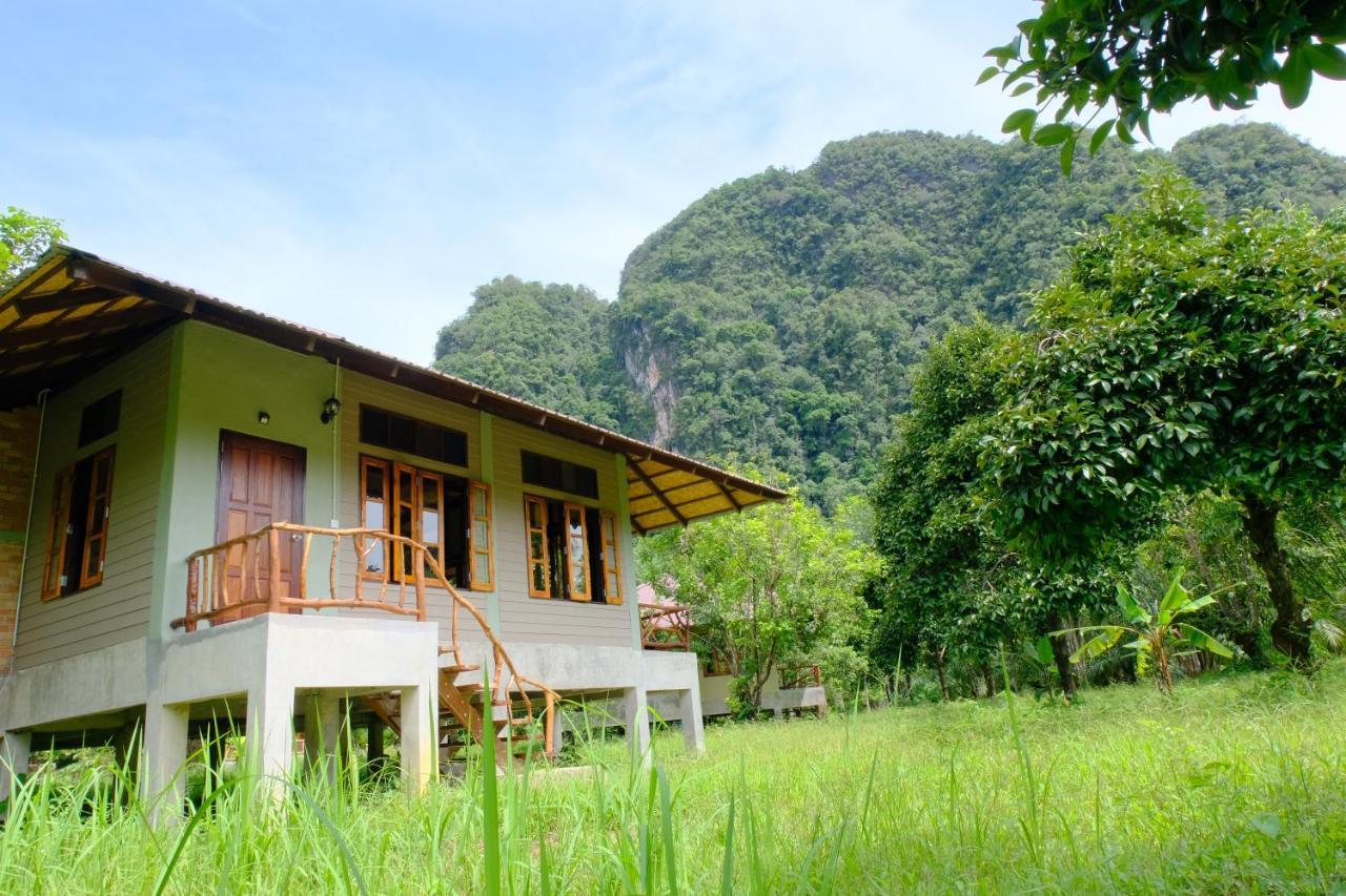 Monkey Mansion - Jungalows & Tours Khao Sok National Park المظهر الخارجي الصورة